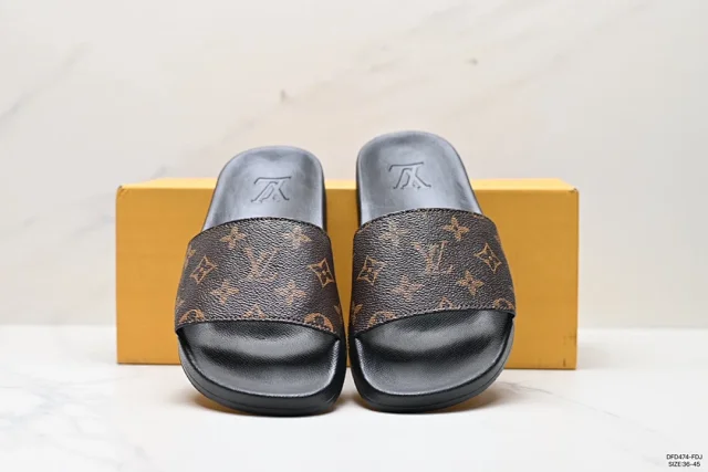 Louis Vuitton Slides product reference